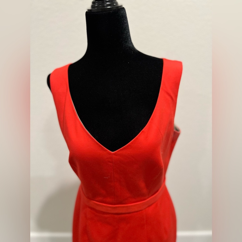 Dress - Picture 2 of 4
